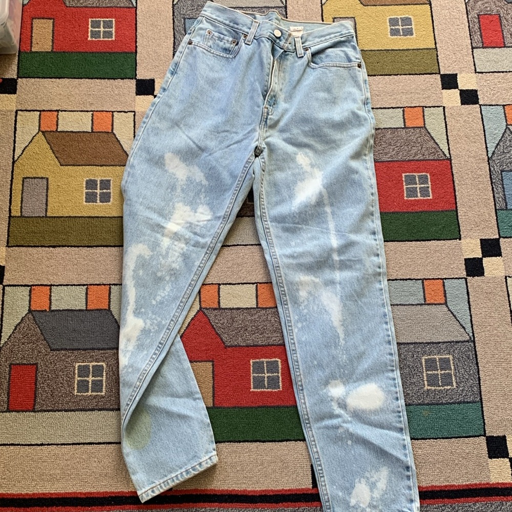 Straight Leg Bleach Splatter Light Wash Denim